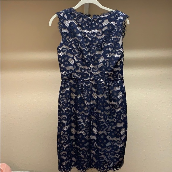 Dresses - Picture 2 of 2